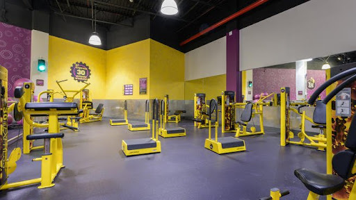Gym «Planet Fitness», reviews and photos, 1040 S Broadway, Hicksville, NY 11801, USA