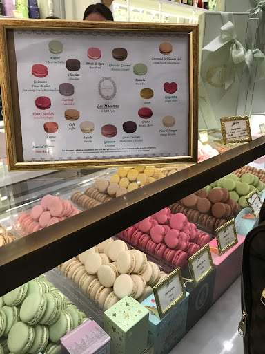 Shopping Mall «The Grove», reviews and photos, 189 The Grove Dr, Los Angeles, CA 90036, USA