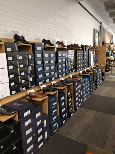 Shoe Store «DSW Designer Shoe Warehouse», reviews and photos, 8335 Westchester Dr, Dallas, TX 75225, USA