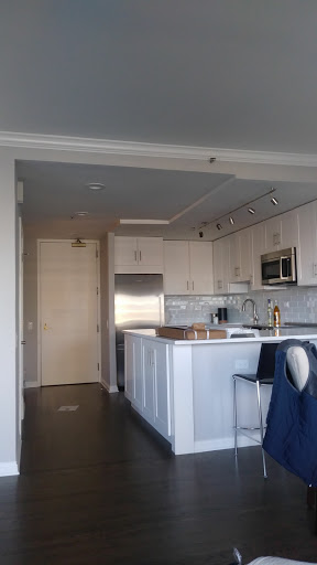 Department Store «Nordstrom Rack Chicago Avenue», reviews and photos, 101 E Chicago Ave, Chicago, IL 60611, USA