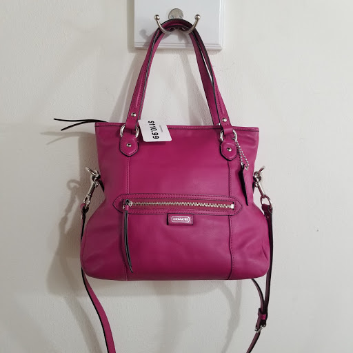 Boutique «Elite Repeats Clothing Boutique», reviews and photos, 4130 Erie St, Willoughby, OH 44094, USA