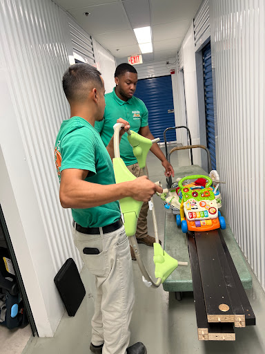 Moving Company «College Hunks Hauling Junk and Moving», reviews and photos, 8600 Westpark Dr #109, Houston, TX 77063, USA