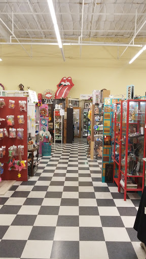 Antique Store «Craftiques Mall - NW Military», reviews and photos, 2375 NW Military Hwy, San Antonio, TX 78231, USA