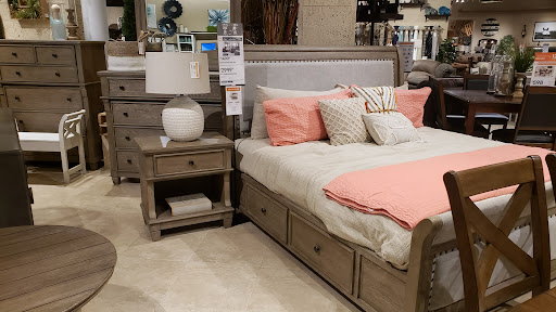 Furniture Store «Ashley HomeStore», reviews and photos, 9951 Interstate Commerce Dr, Fort Myers, FL 33913, USA