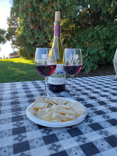 Winery «Millbrook Vineyards & Winery», reviews and photos, 26 Wing Rd, Millbrook, NY 12545, USA