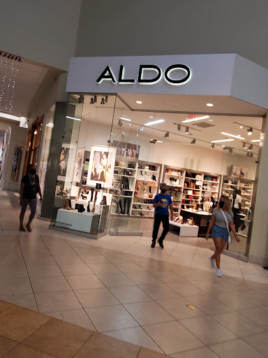 Shopping Mall «Coral Square», reviews and photos, 9469 W Atlantic Blvd, Coral Springs, FL 33071, USA