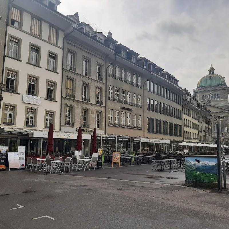 Markt Waisenhausplatz