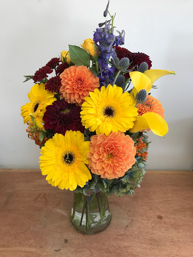 Florist «Flowers by Zsuzsana», reviews and photos, 21300 NW Cornell Rd #1201, Hillsboro, OR 97124, USA