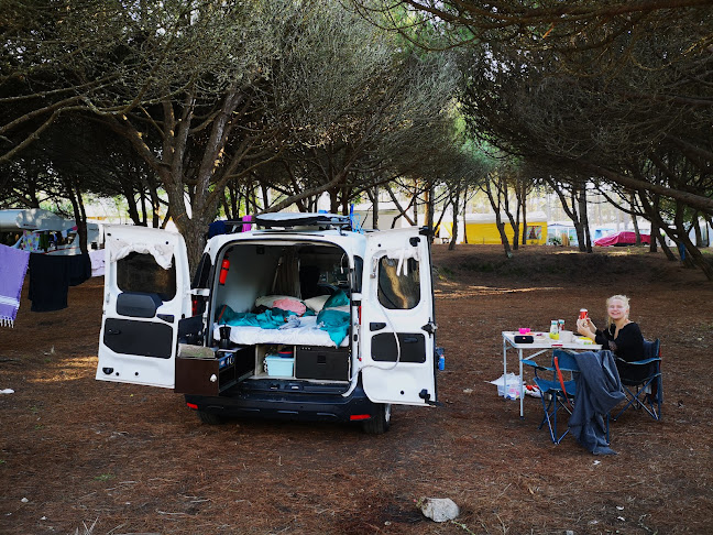 RoadCampers - Campervan Hire Portugal - Loures