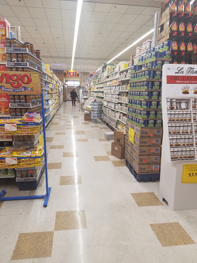 Supermarket «Fine Fare Supermarket», reviews and photos, 200 W Buttonwood St, Reading, PA 19601, USA