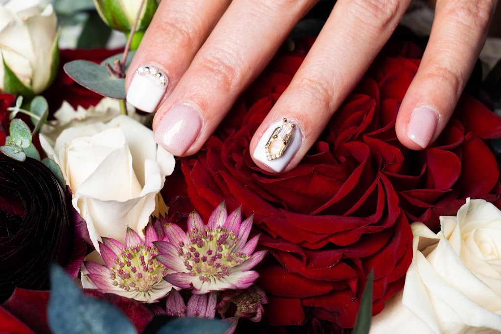Nails by Cindy 43017
