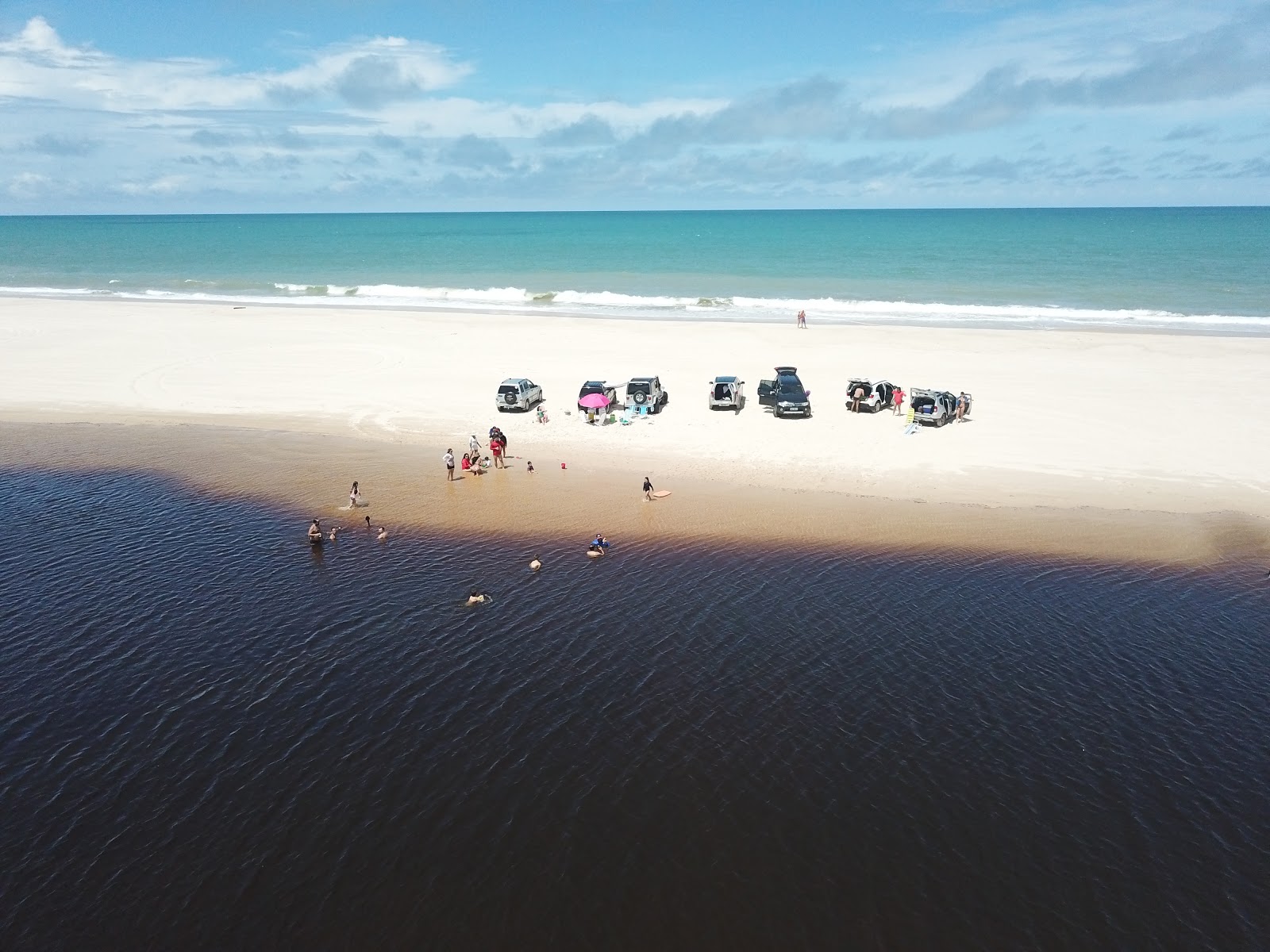 Foto van Strand Barra do Grau met recht en lang