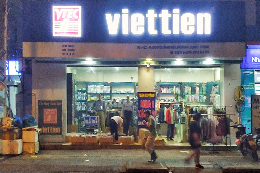Shop thời trang Việt Tiến