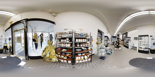 Clothing Store «PeachTree», reviews and photos, 129 W Columbus Ave, Bellefontaine, OH 43311, USA