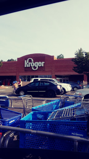 Grocery Store «Kroger», reviews and photos, 1802 N Pointe Dr, Durham, NC 27705, USA