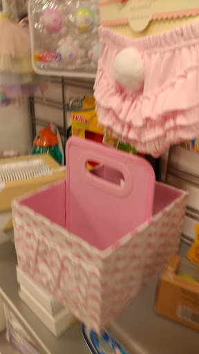 Department Store «T.J. Maxx», reviews and photos, 20 Chapel View Blvd, Cranston, RI 02920, USA