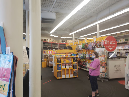 Office Supply Store «Staples», reviews and photos, 1305 West Chester Pike #18, Havertown, PA 19083, USA