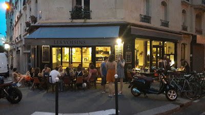 Les Voisins à Paris