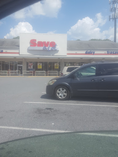 Grocery Store «Save-A-Lot», reviews and photos, 5615 Sargent Rd, Hyattsville, MD 20782, USA