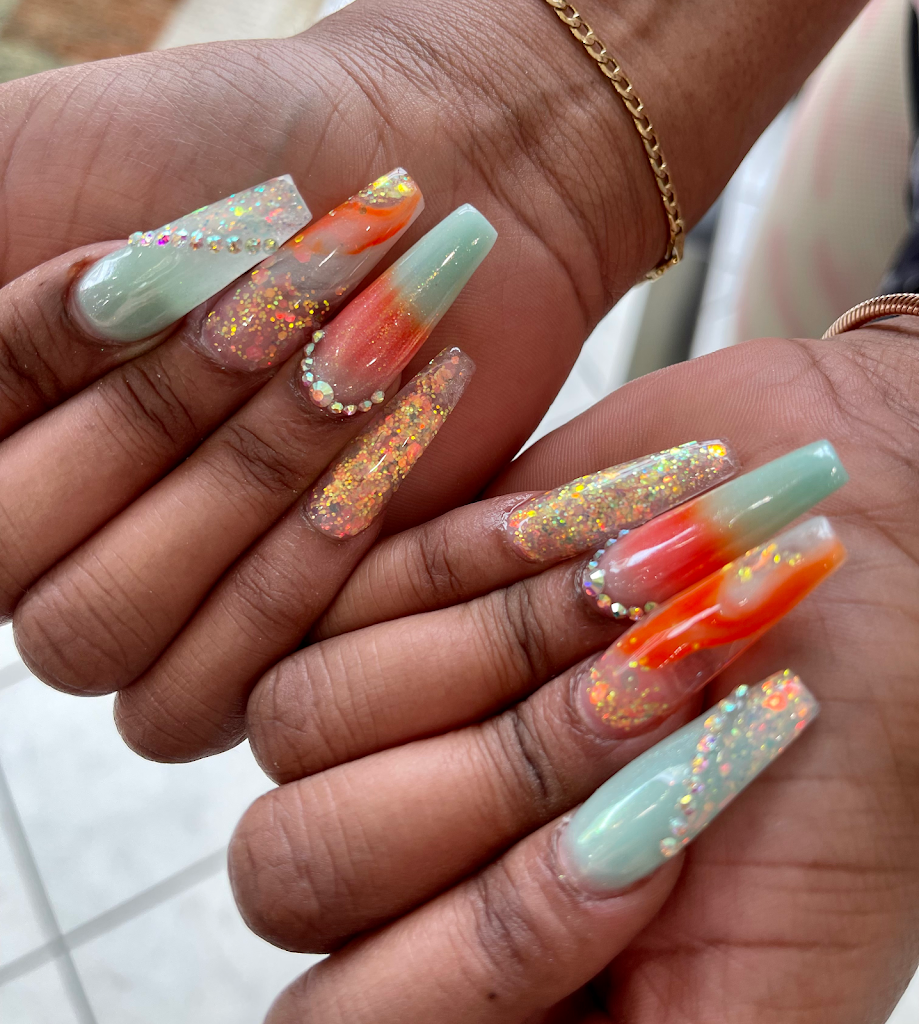 CA Nails 28303
