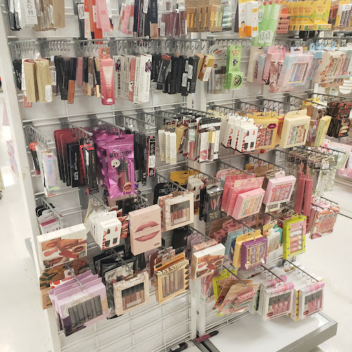 Department Store «Marshalls», reviews and photos, 11239 Ventura Blvd, Studio City, CA 91604, USA