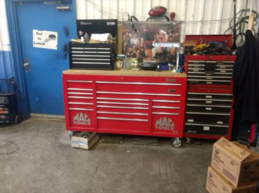 Auto Repair Shop «Advantage Auto Solutions», reviews and photos, 305 E Clifty Dr, Madison, IN 47250, USA