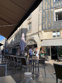 Atmosphère du Bistro L'o à la bouche à La Rochelle - n°2