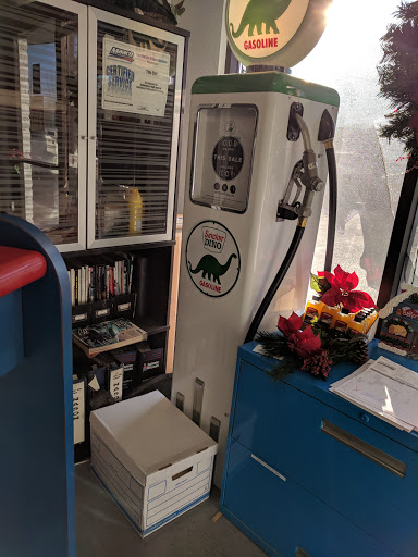 Auto Body Shop «Maaco Collision Repair & Auto Painting», reviews and photos, 2735 NE Andresen Rd, Vancouver, WA 98661, USA