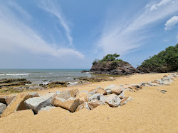 Foto de Kemasik Beach e o assentamento