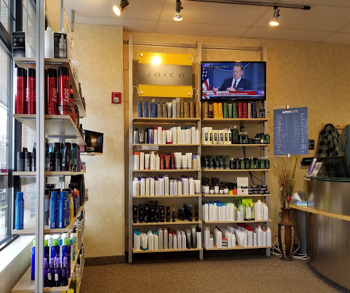 Hair Salon «Supercuts in Blue Ribbon Plaza», reviews and photos, 186 Great Rd, Bedford, MA 01730, USA