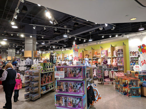 Toy Store «Disney Store», reviews and photos, E Golf Rd & N Meacham Rd, Schaumburg, IL 60173, USA