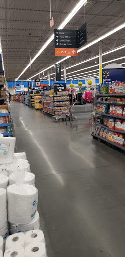 Department Store «Walmart Supercenter», reviews and photos, 6819 Walton Ln, Gloucester Courthouse, VA 23061, USA