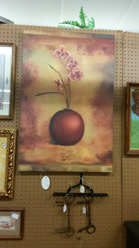 Shopping Mall «Old Town Shopping Center», reviews and photos, 2528 S Campbell Ave, Springfield, MO 65807, USA