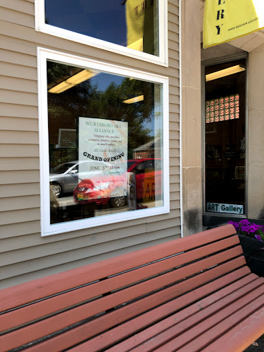 Flowers By Lynn, 77 Sullivan St, Wurtsboro, NY 12790, USA, 