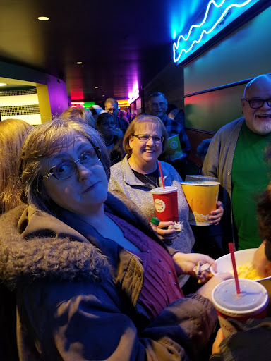 Movie Theater «Regal Cinemas Santiam 11», reviews and photos, 365 Lancaster Dr SE, Salem, OR 97301, USA