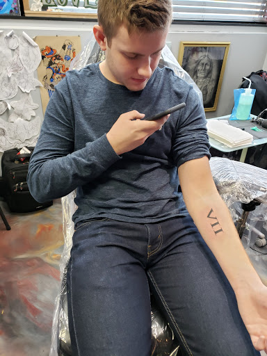 Tattoo Shop «Electric Chair Tattoo», reviews and photos, 4367 Miller Rd, Flint, MI 48507, USA