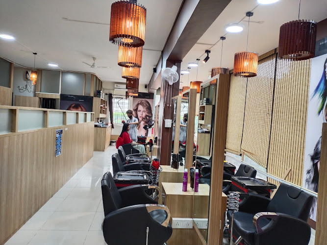 Salon Pretty Curls Bengaluru
