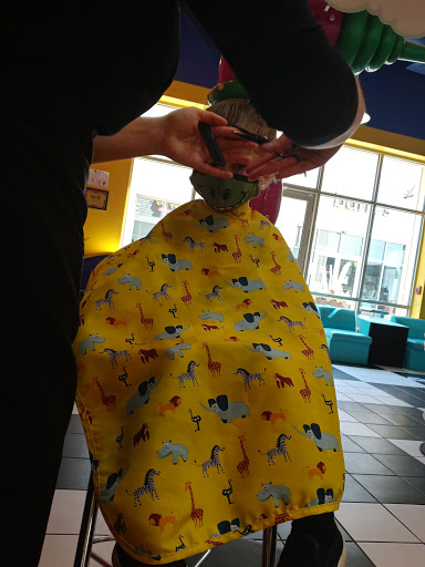 Shopping Mall «The Shoppes at Farmington Valley», reviews and photos, 110 Albany Turnpike, Canton, CT 06019, USA