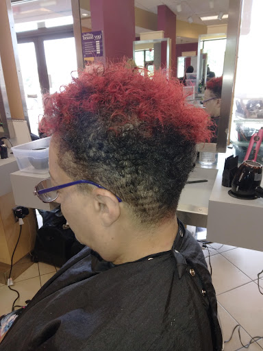 Beauty School «Empire Beauty School», reviews and photos, 320 Mall Plaza Blvd, Monroeville, PA 15146, USA