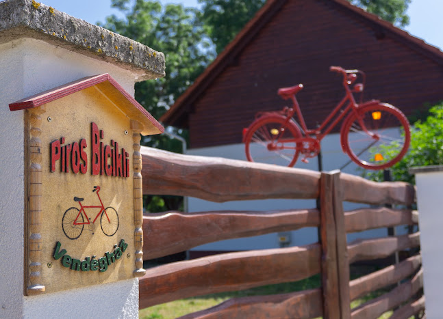 Piros Bicikli Vendégház - Tiszafüred