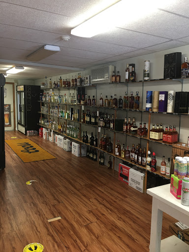 Liquor Store «The Liquor Lad», reviews and photos, 17 Burlington Rd, Harwinton, CT 06791, USA