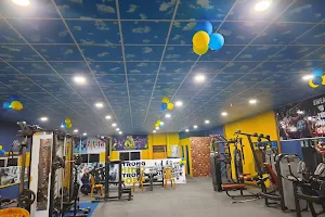 DARE2FIT Gym and Fitness Centre image