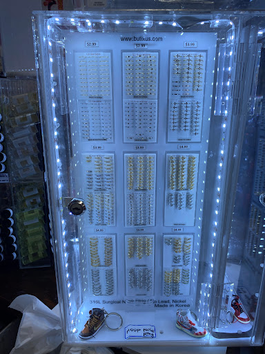 Beauty Supply Store «007 Beauty Supply», reviews and photos, 3719 Lockwood Dr, Houston, TX 77026, USA