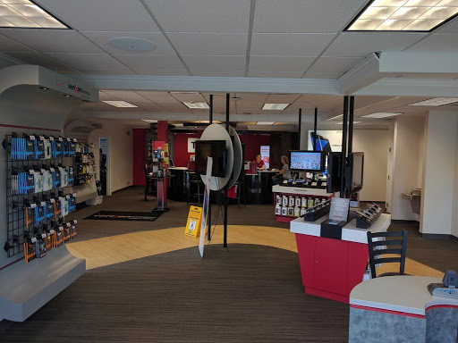 Cell Phone Store «Verizon Authorized Retailer, TCC», reviews and photos, 41 N Londonderry Square, Palmyra, PA 17078, USA
