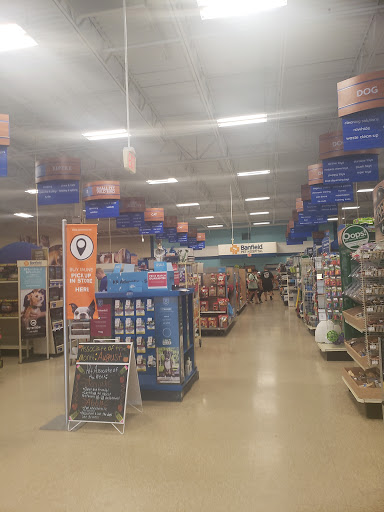 Pet Supply Store «PetSmart», reviews and photos, 17180 Mercantile Blvd, Noblesville, IN 46060, USA