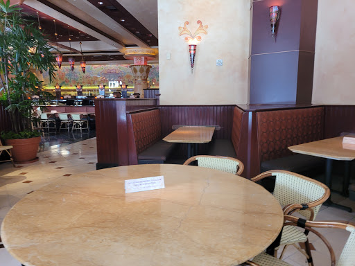 Restaurant «The Cheesecake Factory», reviews and photos, 1566 Polaris Pkwy, Columbus, OH 43240, USA