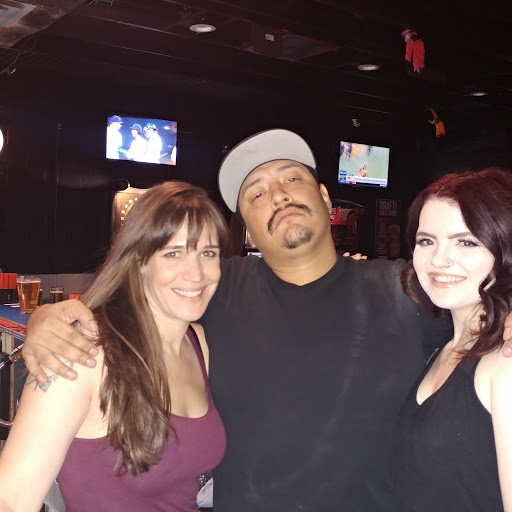 Bar & Grill «Uncle Monkeys», reviews and photos, 1720 W Southern Ave C5, Mesa, AZ 85202, USA