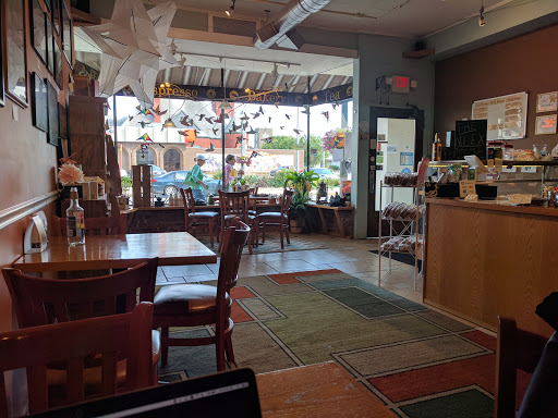 Coffee Shop «Air Play Espresso and Bakery», reviews and photos, 115 E 3rd St, Sterling, IL 61081, USA