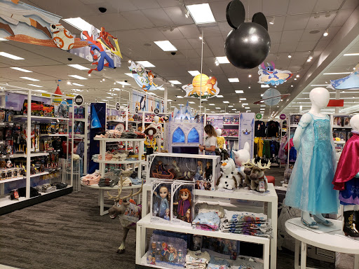 Department Store «Target», reviews and photos, 15300 Grove Circle North, Maple Grove, MN 55369, USA