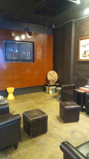 Tobacco Shop «W. Curtis Draper Tobacconist Bethesda», reviews and photos, 4916 Del Ray Ave, Bethesda, MD 20814, USA